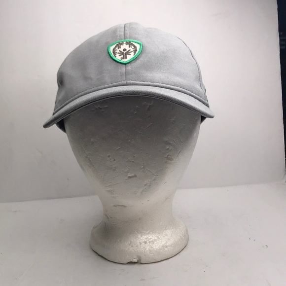 NWT Under Armour Women’s Gray Cap Old Republic Title - Picture 1 of 11